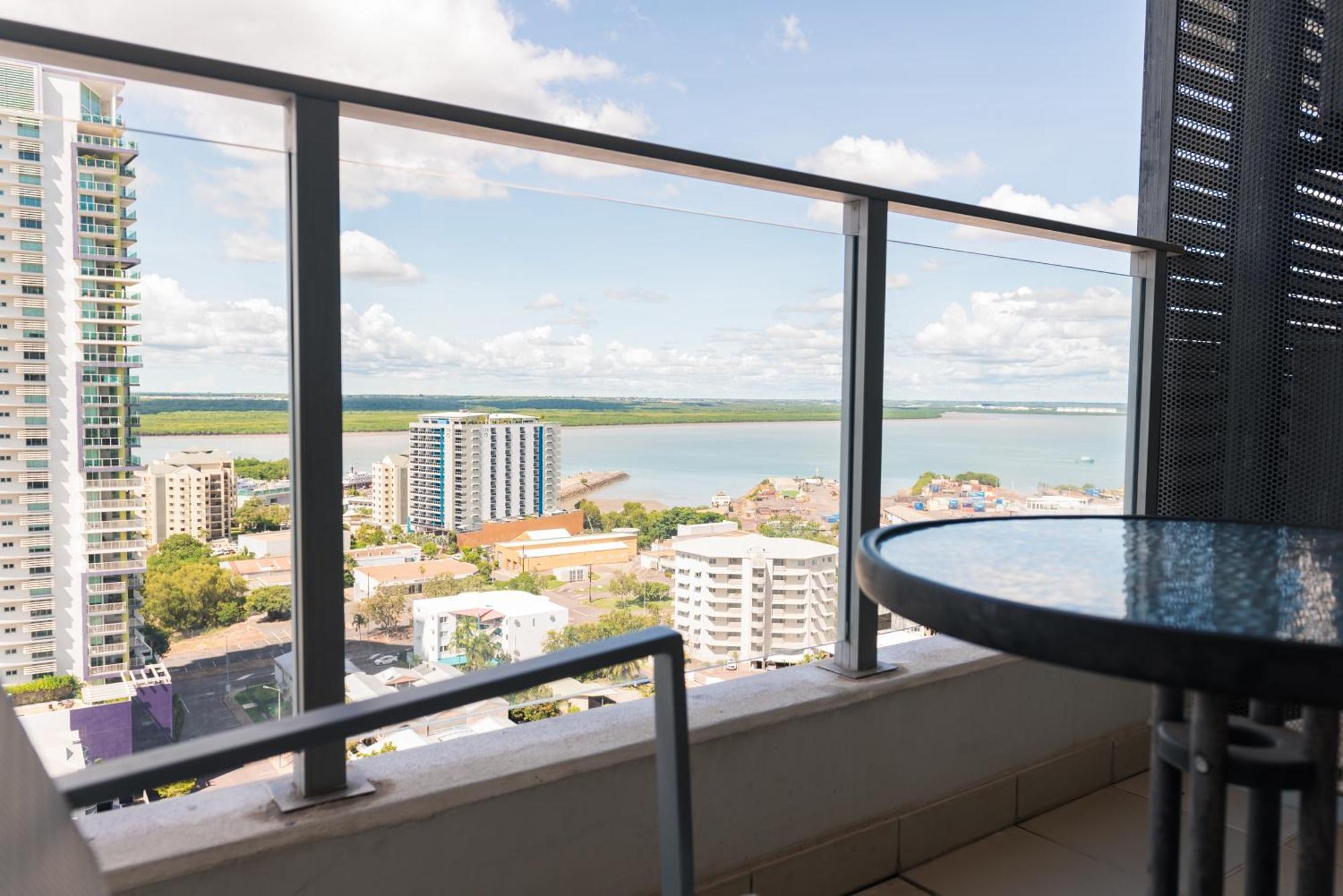 Darwin Harbour Suite Екстер'єр фото